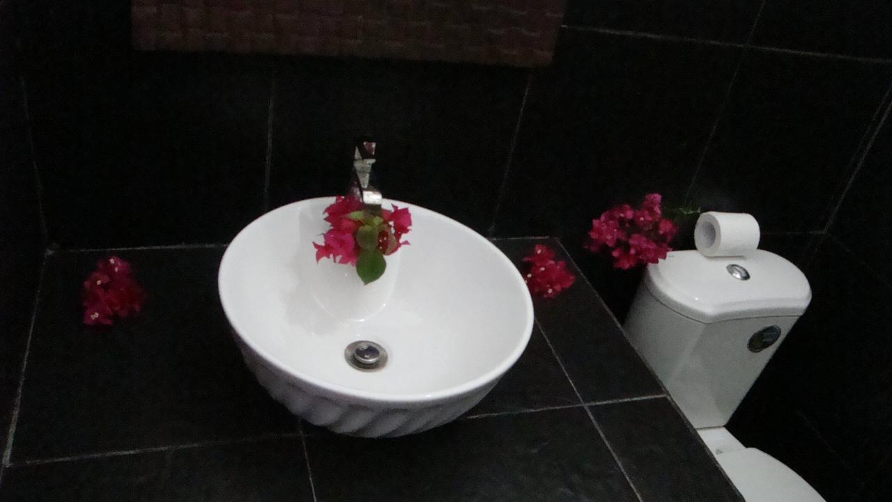 Relaxing Homestay Kuta  Exterior photo